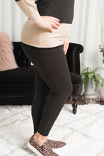 Load image into Gallery viewer, Buttery Soft Yoga Leggings